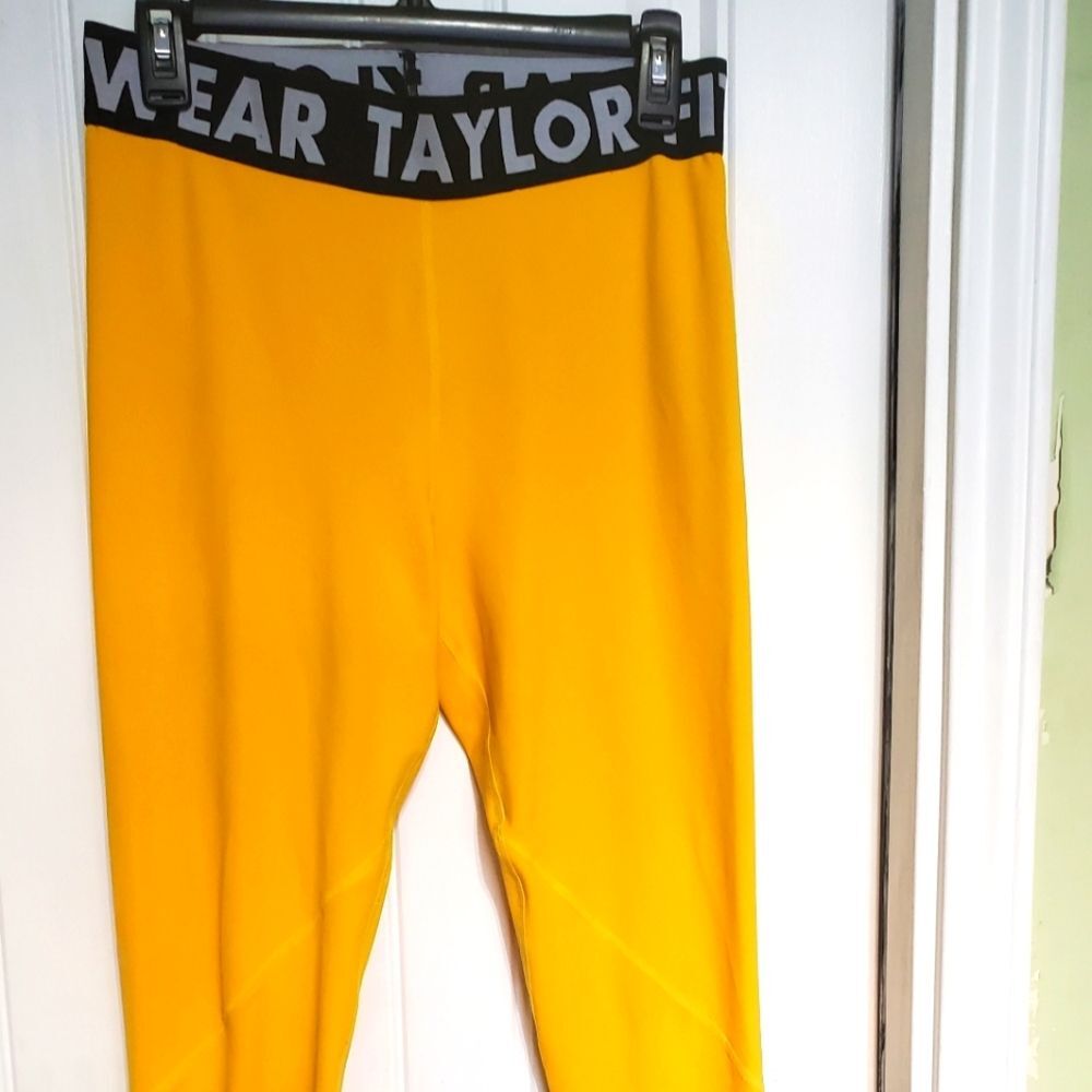 Taylor Fit Wear L